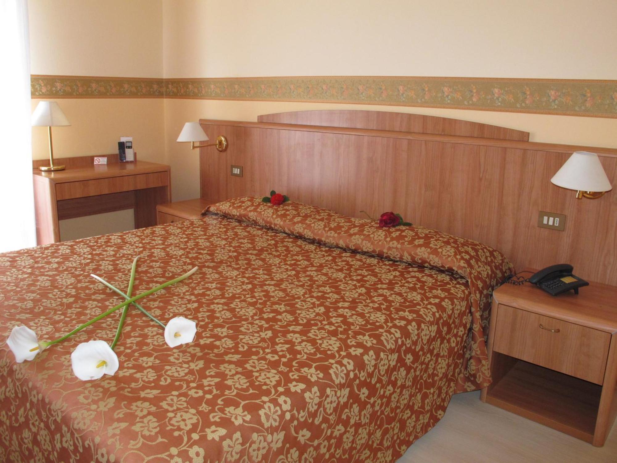 Hotel Smeraldo Lido di Jesolo Zimmer foto